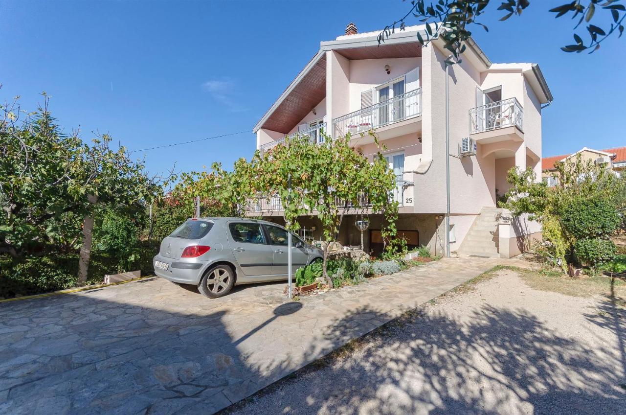 Apartment And Rooms Ema Vodice Exterior foto